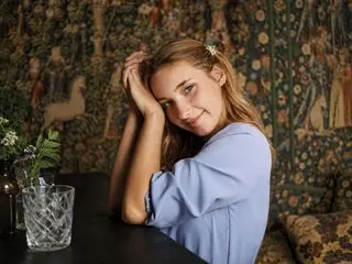 Ass ElsieEverly