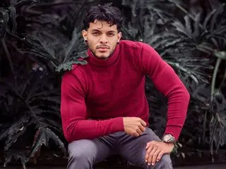 Camshow JuanBlade